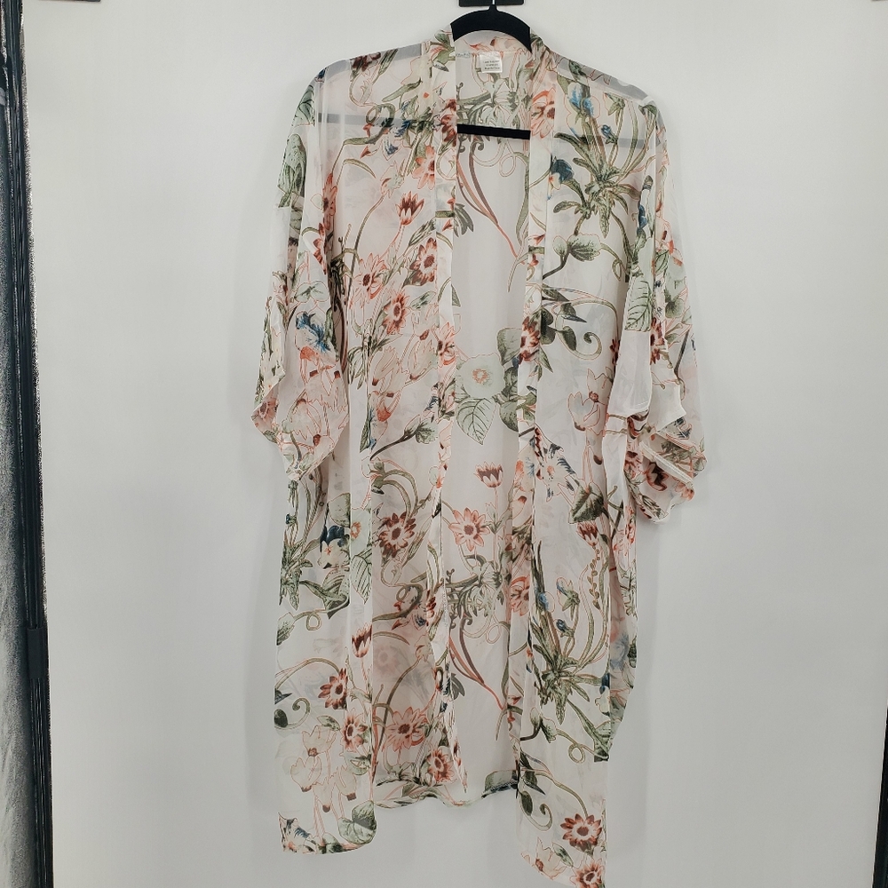 ♧♧ Floral Chiffon Sheer Kimono Style Cover Up One Size Cream Pink and Green